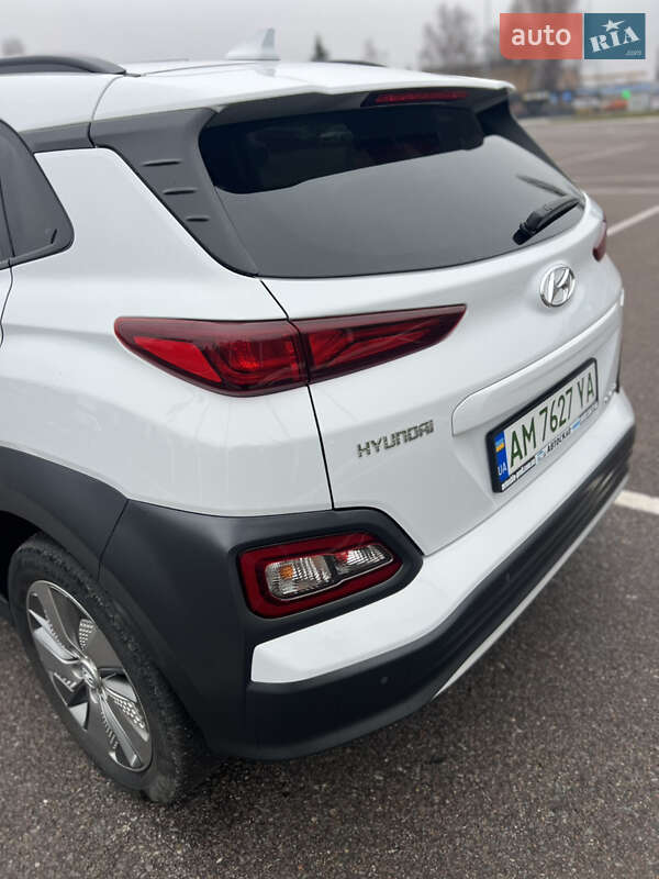 Внедорожник / Кроссовер Hyundai Kona 2020 в Житомире