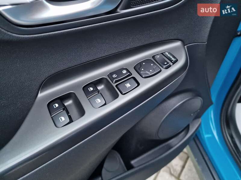 Внедорожник / Кроссовер Hyundai Kona 2021 в Виннице