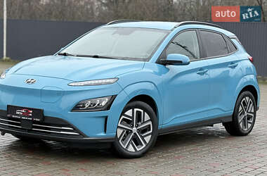 Позашляховик / Кросовер Hyundai Kona 2022 в Луцьку