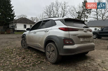 Внедорожник / Кроссовер Hyundai Kona 2019 в Ровно