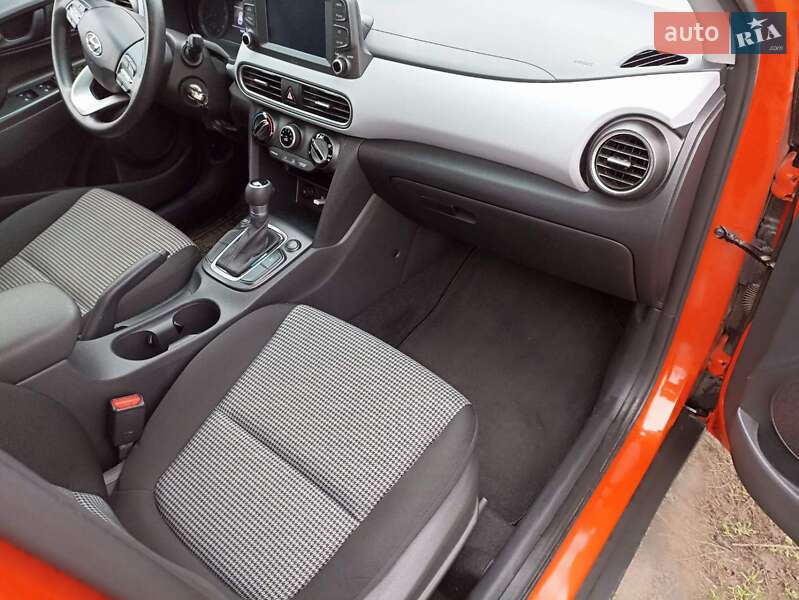 Внедорожник / Кроссовер Hyundai Kona 2019 в Черкассах