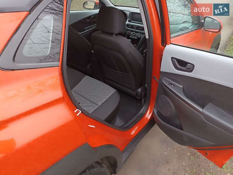 Внедорожник / Кроссовер Hyundai Kona 2019 в Черкассах