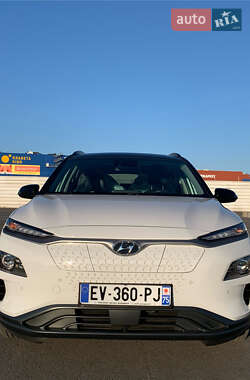 Внедорожник / Кроссовер Hyundai Kona 2020 в Львове