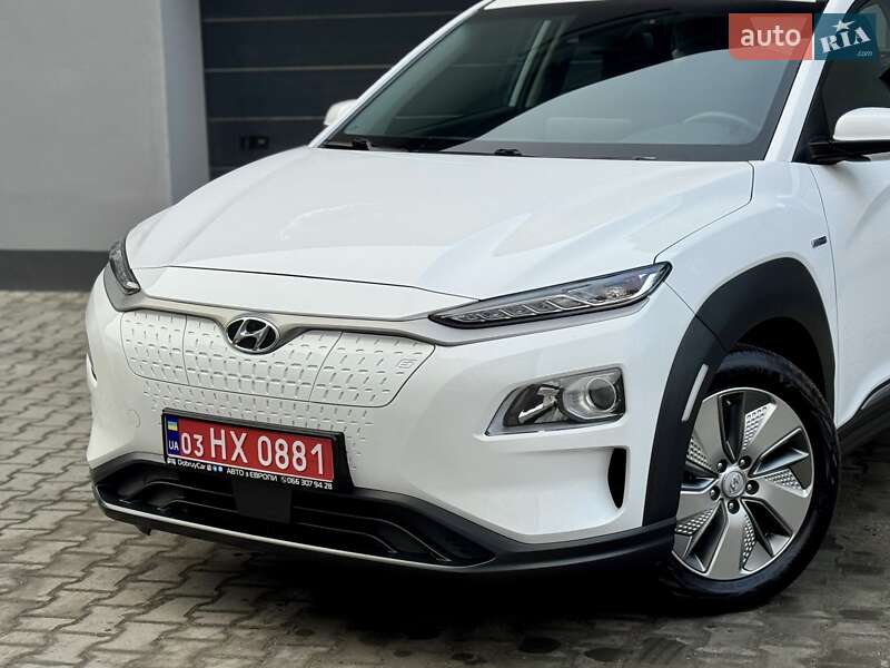 Внедорожник / Кроссовер Hyundai Kona 2020 в Тернополе