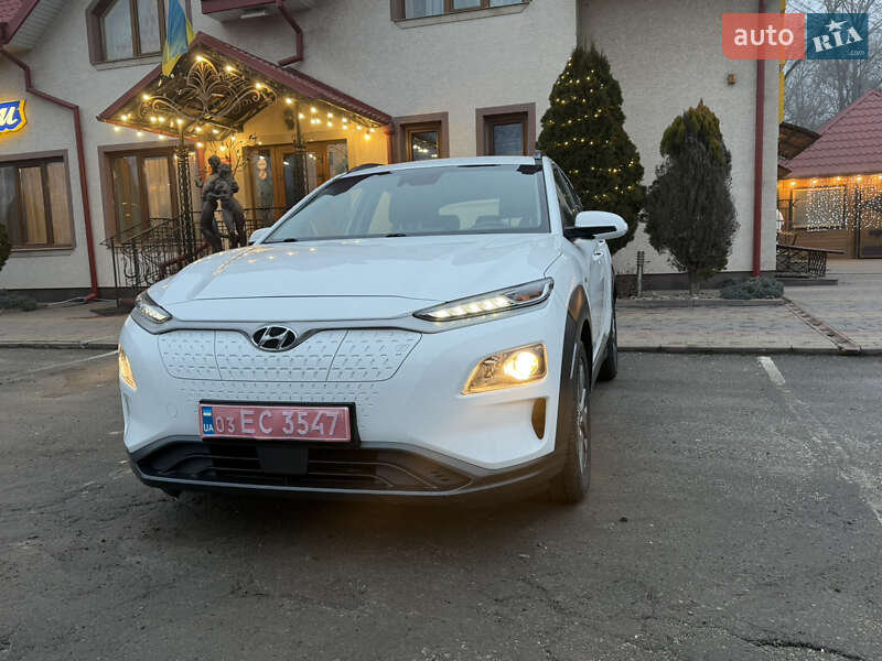 Позашляховик / Кросовер Hyundai Kona 2021 в Тернополі фото 6 Позашляховик / Кросовер Hyundai Kona 2021 в Тернополі