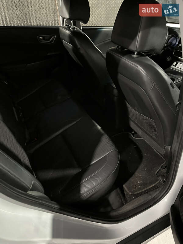 Внедорожник / Кроссовер Hyundai Kona 2020 в Виннице