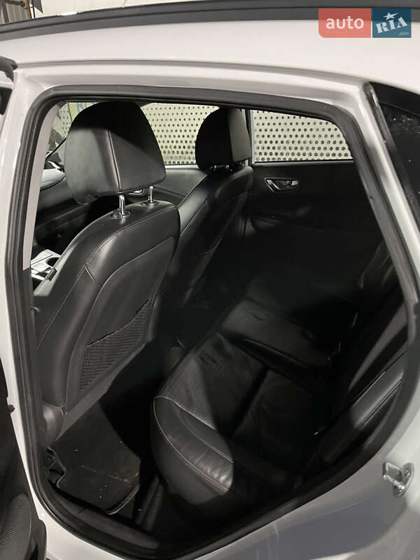 Внедорожник / Кроссовер Hyundai Kona 2020 в Виннице