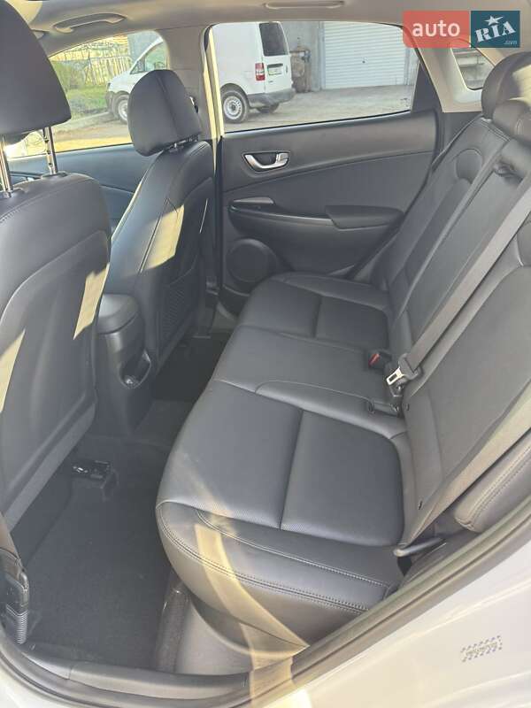 Позашляховик / Кросовер Hyundai Kona 2021 в Львові фото 19 Позашляховик / Кросовер Hyundai Kona 2021 в Львові