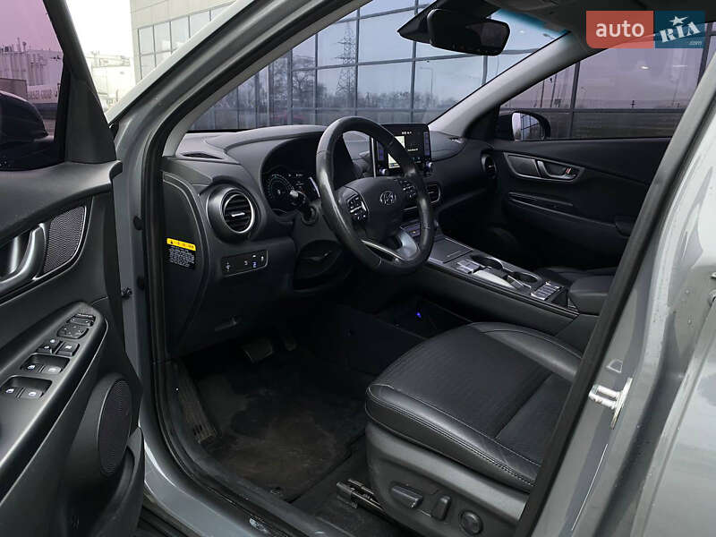 Позашляховик / Кросовер Hyundai Kona 2019 в Дніпрі