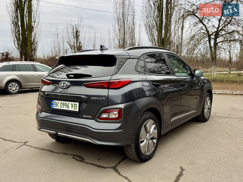 Позашляховик / Кросовер Hyundai Kona 2020 в Рівному