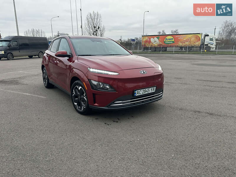 Внедорожник / Кроссовер Hyundai Kona 2023 в Луцке