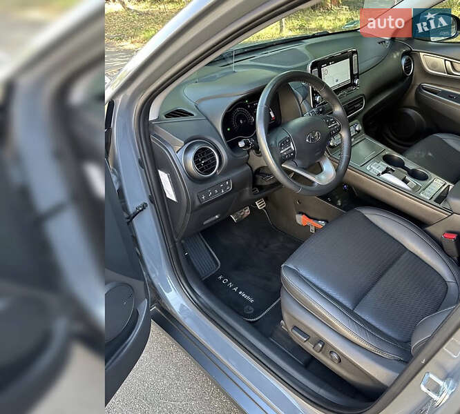 Внедорожник / Кроссовер Hyundai Kona 2019 в Киеве