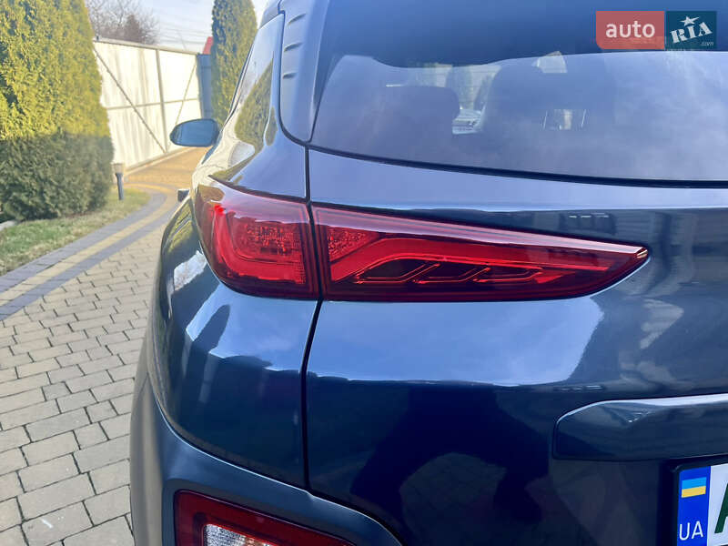 Внедорожник / Кроссовер Hyundai Kona 2019 в Ивано-Франковске