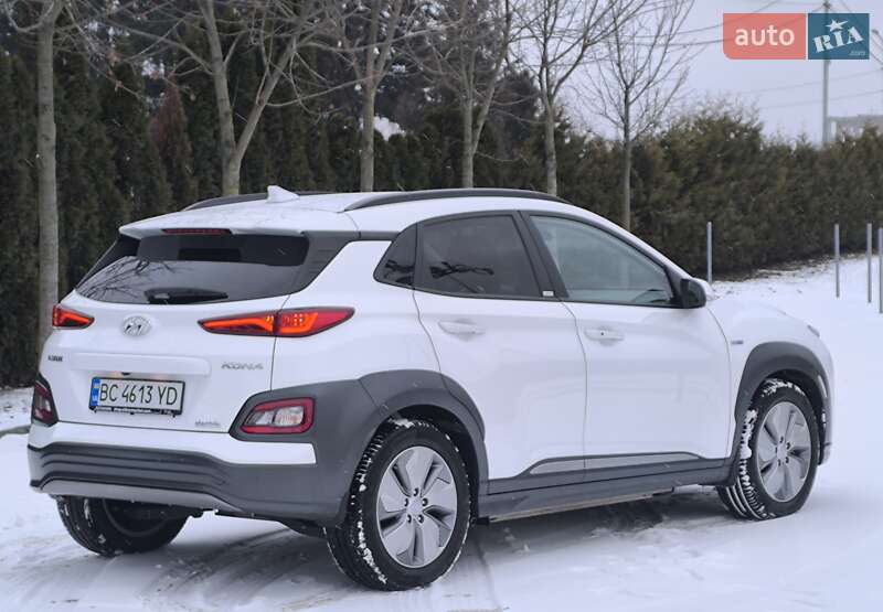Внедорожник / Кроссовер Hyundai Kona 2021 в Львове