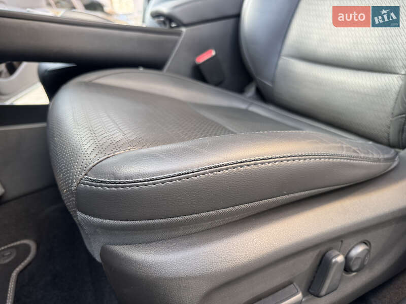 Внедорожник / Кроссовер Hyundai Kona 2018 в Ровно