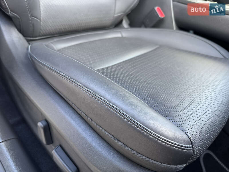 Внедорожник / Кроссовер Hyundai Kona 2018 в Ровно