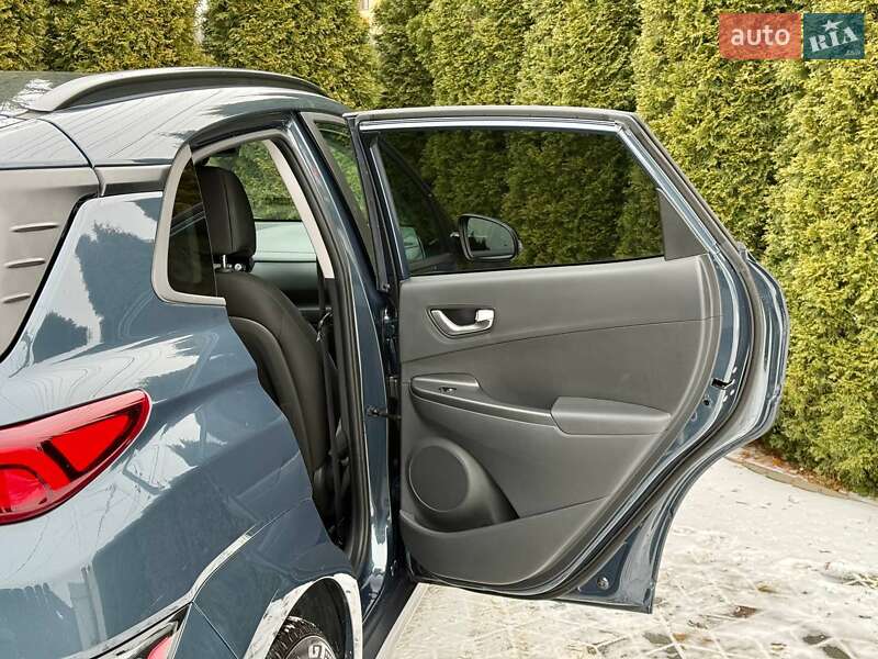 Внедорожник / Кроссовер Hyundai Kona 2021 в Самборе