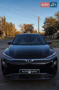 Внедорожник / Кроссовер Hyundai Kona 2019 в Николаеве