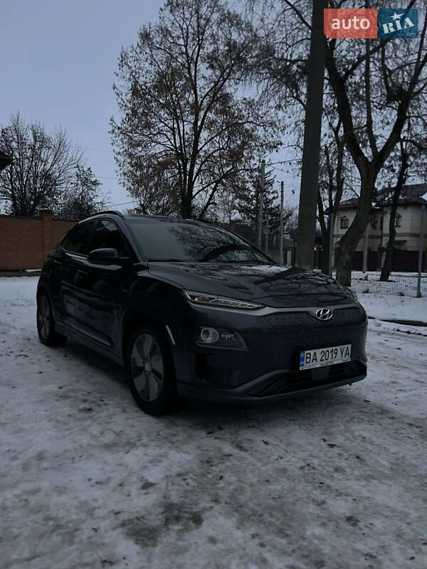Внедорожник / Кроссовер Hyundai Kona 2019 в Кропивницком