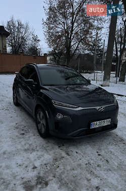 Внедорожник / Кроссовер Hyundai Kona 2019 в Кропивницком