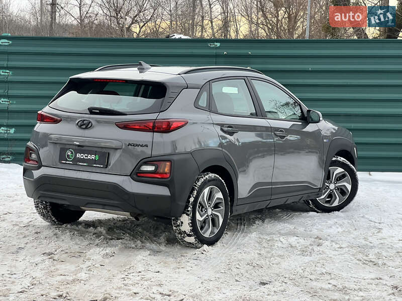 Внедорожник / Кроссовер Hyundai Kona 2020 в Киеве