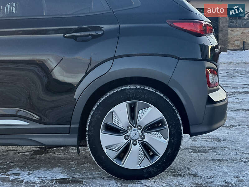 Внедорожник / Кроссовер Hyundai Kona 2020 в Ровно