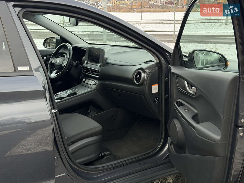 Внедорожник / Кроссовер Hyundai Kona 2021 в Виннице