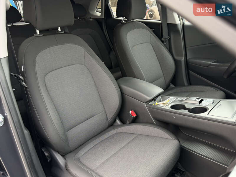 Внедорожник / Кроссовер Hyundai Kona 2021 в Виннице