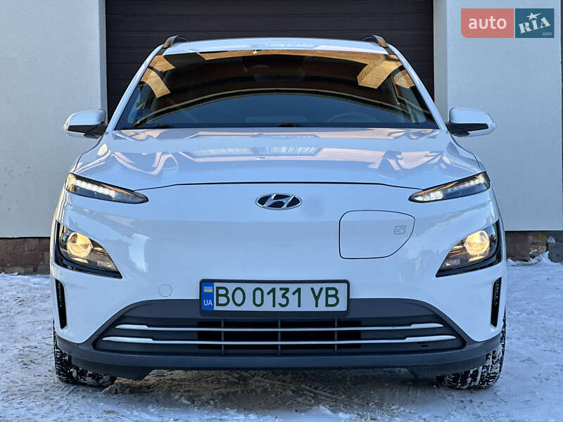 Внедорожник / Кроссовер Hyundai Kona 2021 в Тернополе