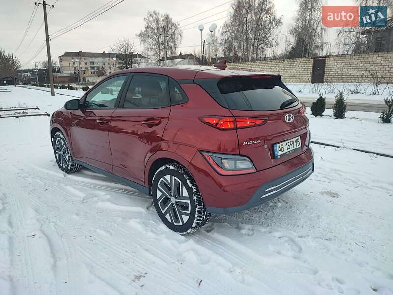 Внедорожник / Кроссовер Hyundai Kona 2023 в Виннице