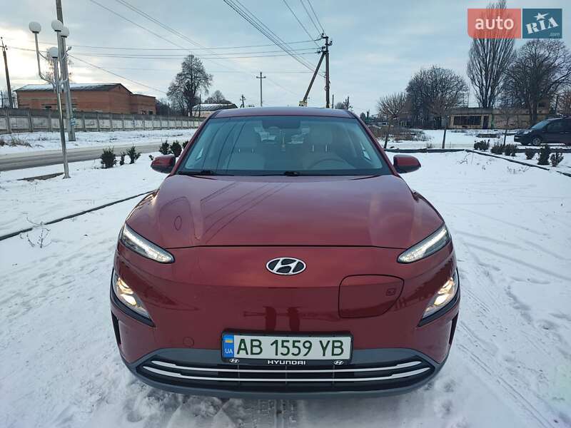Внедорожник / Кроссовер Hyundai Kona 2023 в Виннице