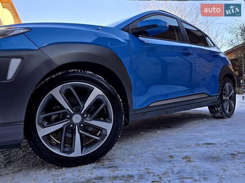 Внедорожник / Кроссовер Hyundai Kona 2020 в Полтаве