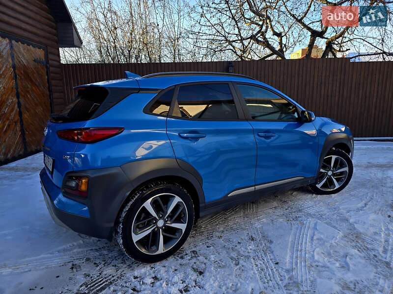 Внедорожник / Кроссовер Hyundai Kona 2020 в Полтаве