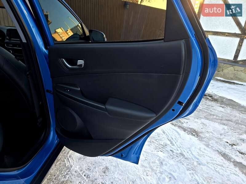 Внедорожник / Кроссовер Hyundai Kona 2020 в Полтаве