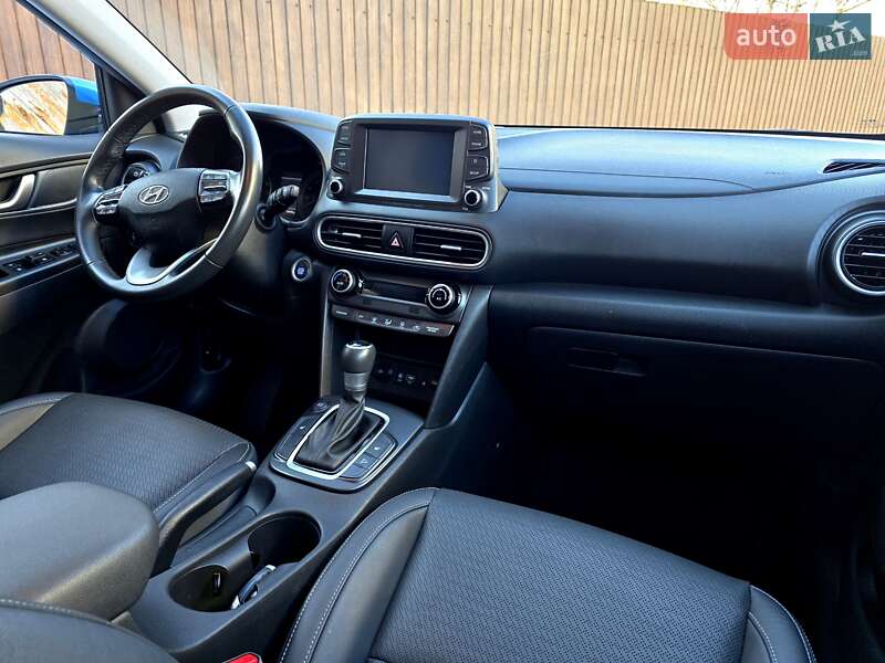 Внедорожник / Кроссовер Hyundai Kona 2020 в Полтаве