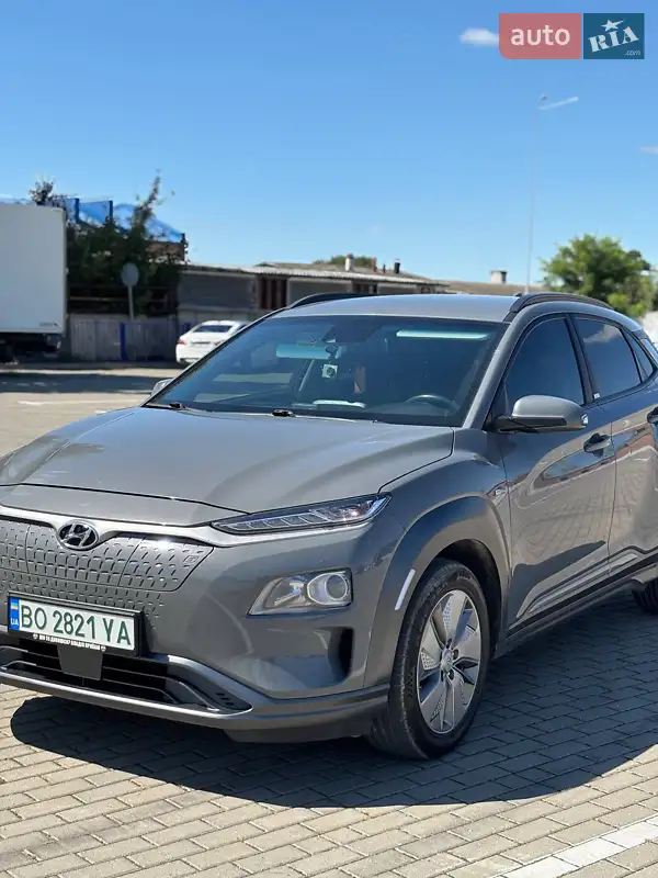 Hyundai Kona 2020 VIN KMHK281HFLU110569 фото оголошення 4 з 45