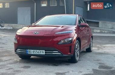 Внедорожник / Кроссовер Hyundai Kona 2023 в Тернополе
