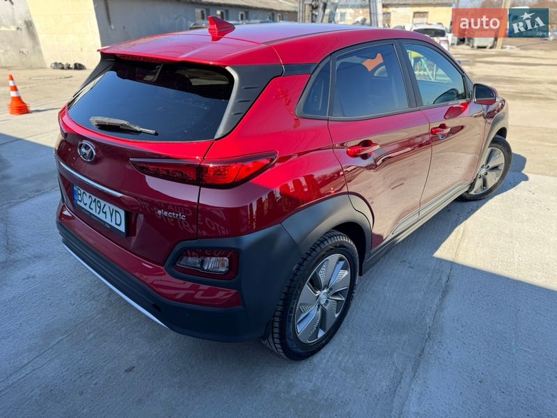 Внедорожник / Кроссовер Hyundai Kona 2019 в Львове