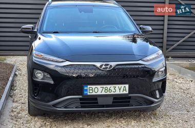 Внедорожник / Кроссовер Hyundai Kona 2020 в Тернополе