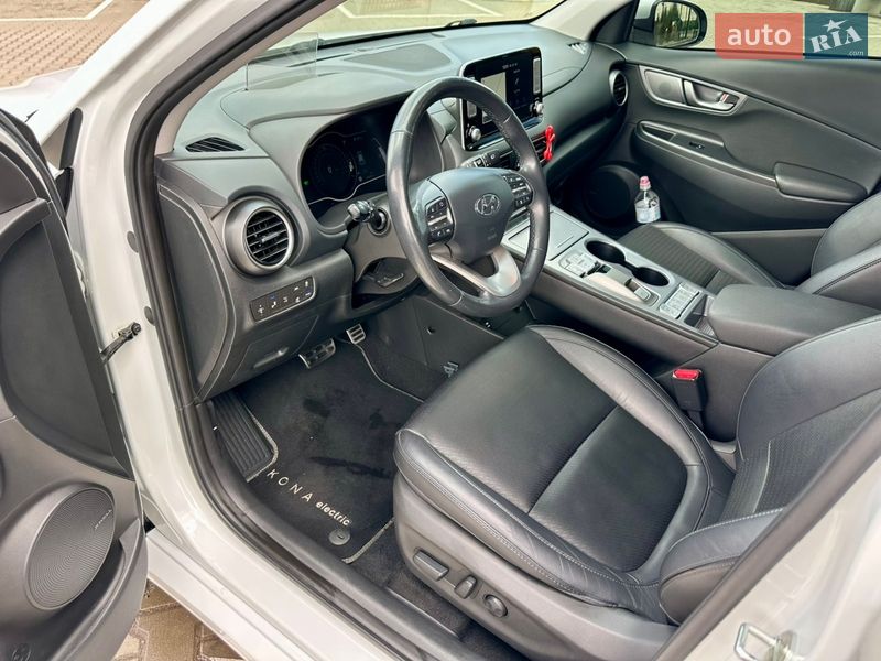 Внедорожник / Кроссовер Hyundai Kona 2018 в Виннице