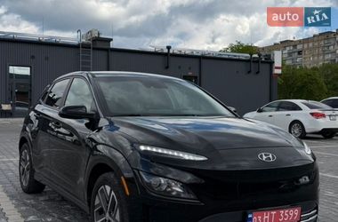 Внедорожник / Кроссовер Hyundai Kona 2023 в Кривом Роге
