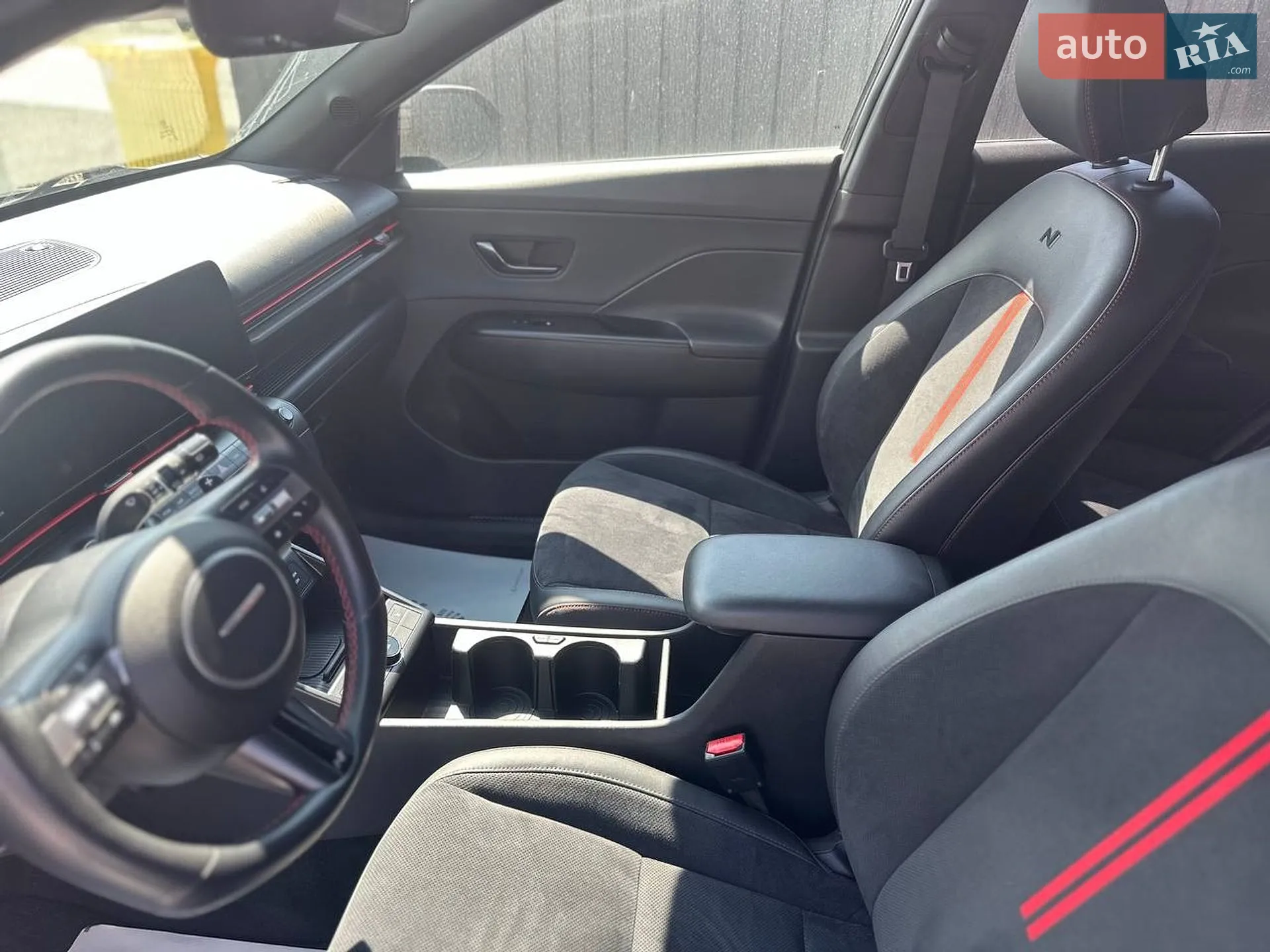 2023 Hyundai Kona - мініатюра 31