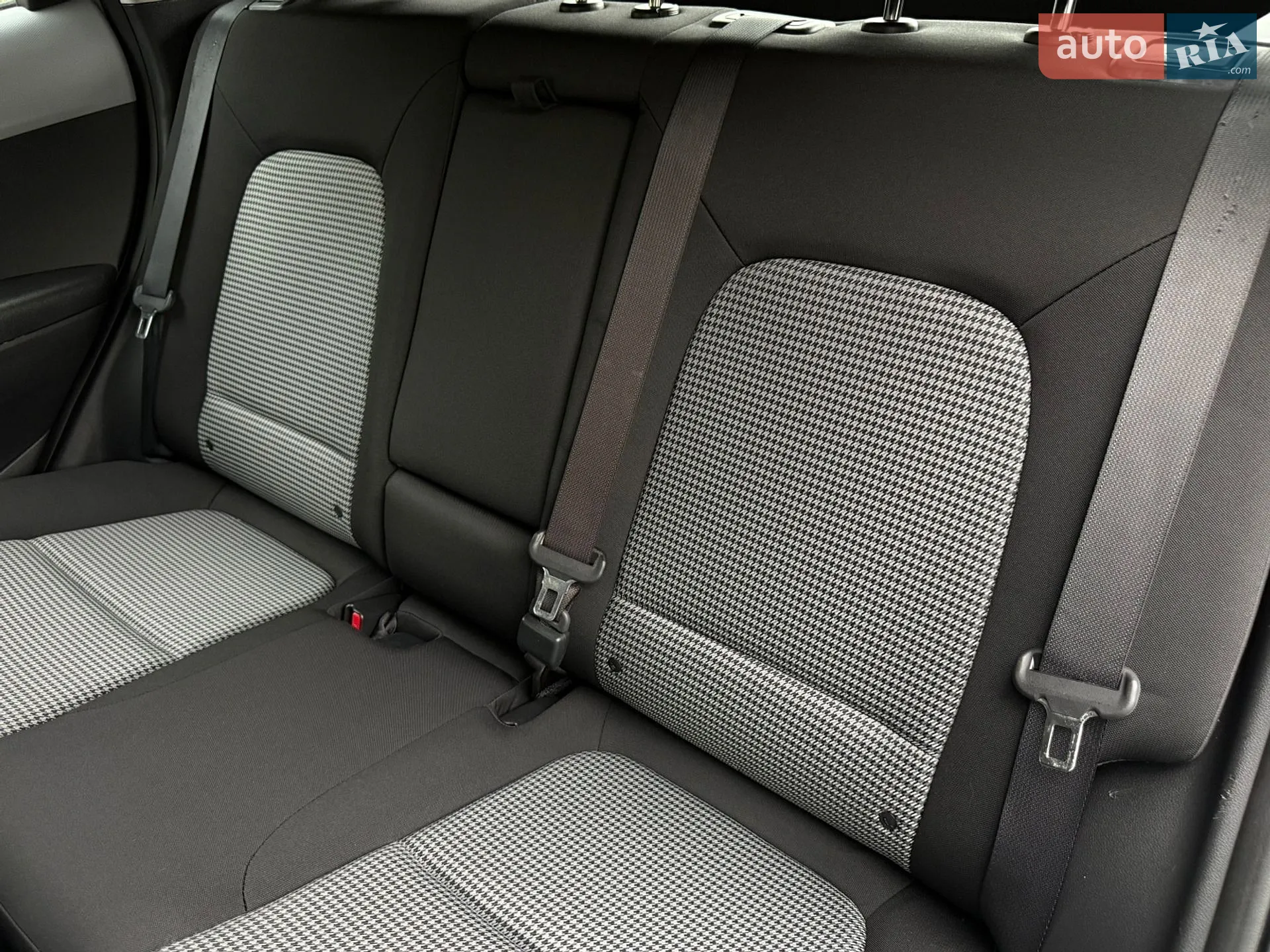 2019 Hyundai Kona - мініатюра 74