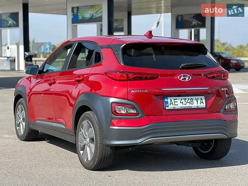 Hyundai Kona 2020 VIN KM8K33AG4MU121931 фото оголошення 6 з 54