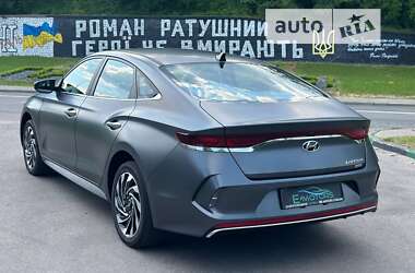Фастбэк Hyundai Lafesta 2021 в Киеве