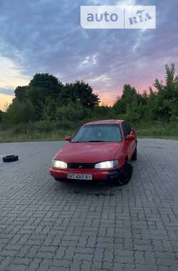 Седан Hyundai Lantra 1992 в Стрию