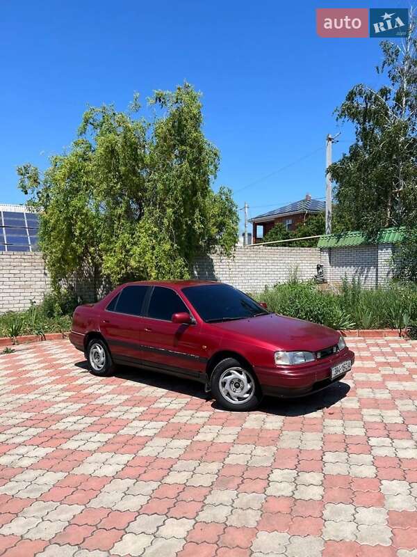Седан Hyundai Lantra 1993 в 