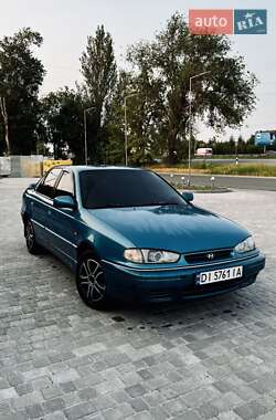 Седан Hyundai Lantra 1993 в Підгородному