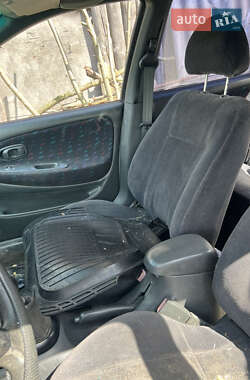 Седан Hyundai Lantra 1998 в 
