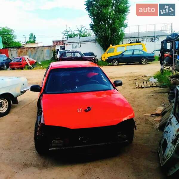 Седан Hyundai Lantra 1993 в 